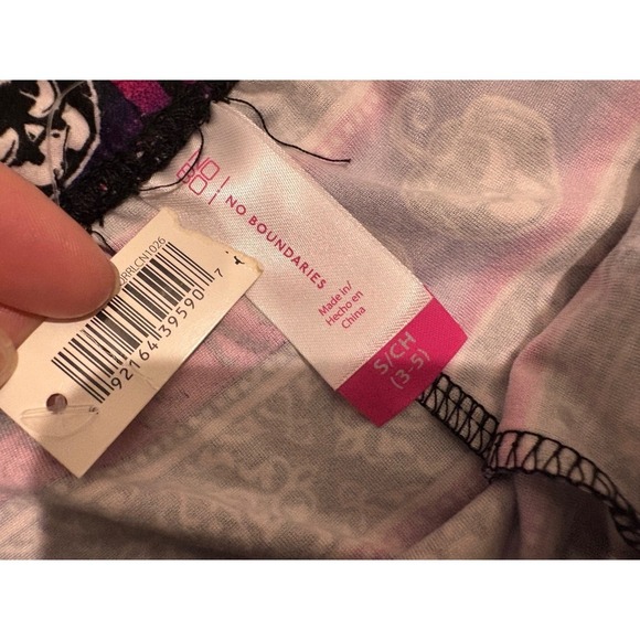 No Boundaries Halloween Leggings - Skulls, Spiderwebs, Purple Small - Picture 4 of 4